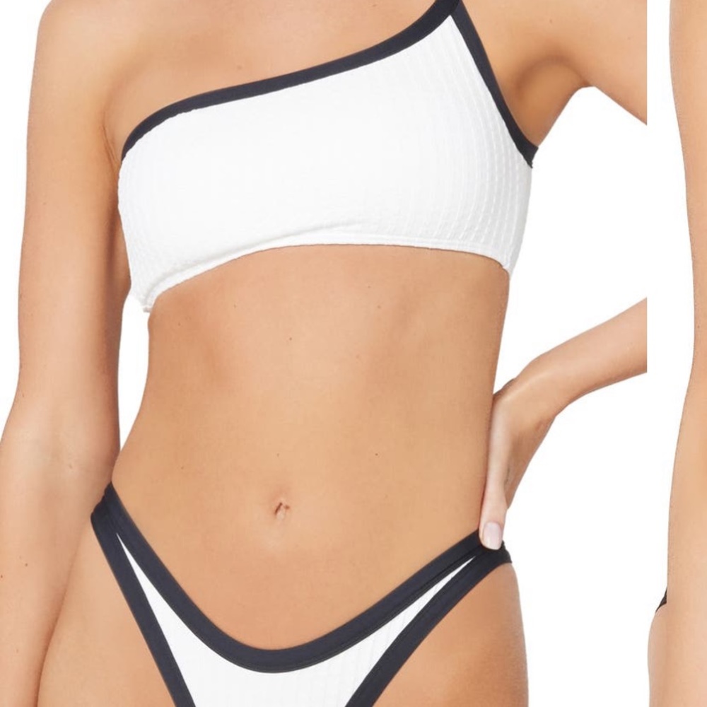 l*space White and Black One-Shoulder Ribbed Bikini